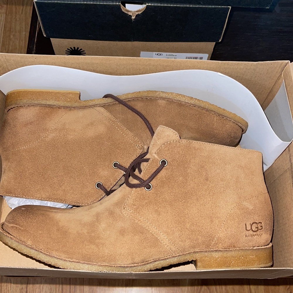 NEW MENS UGG M LEIGHTON WP Chestnut size 12 $170